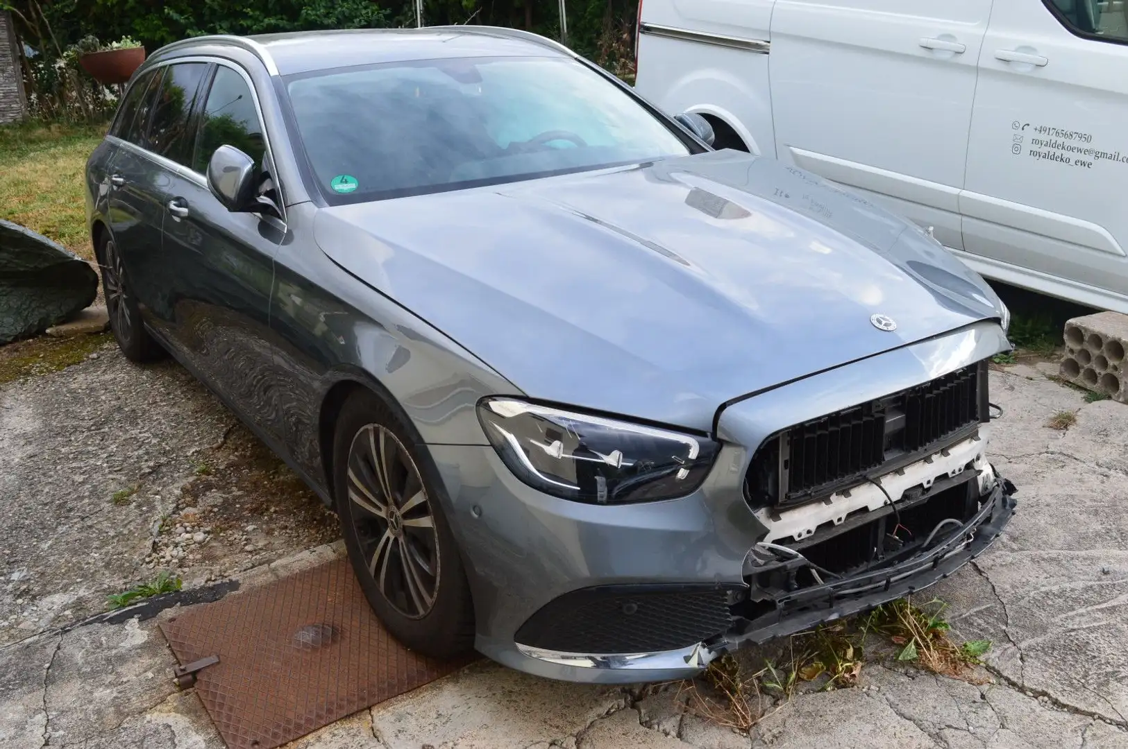Mercedes-Benz E 220 d/Hybrid T-Modell*Avantgarde*LED*NAVI*TAXI Grau - 1
