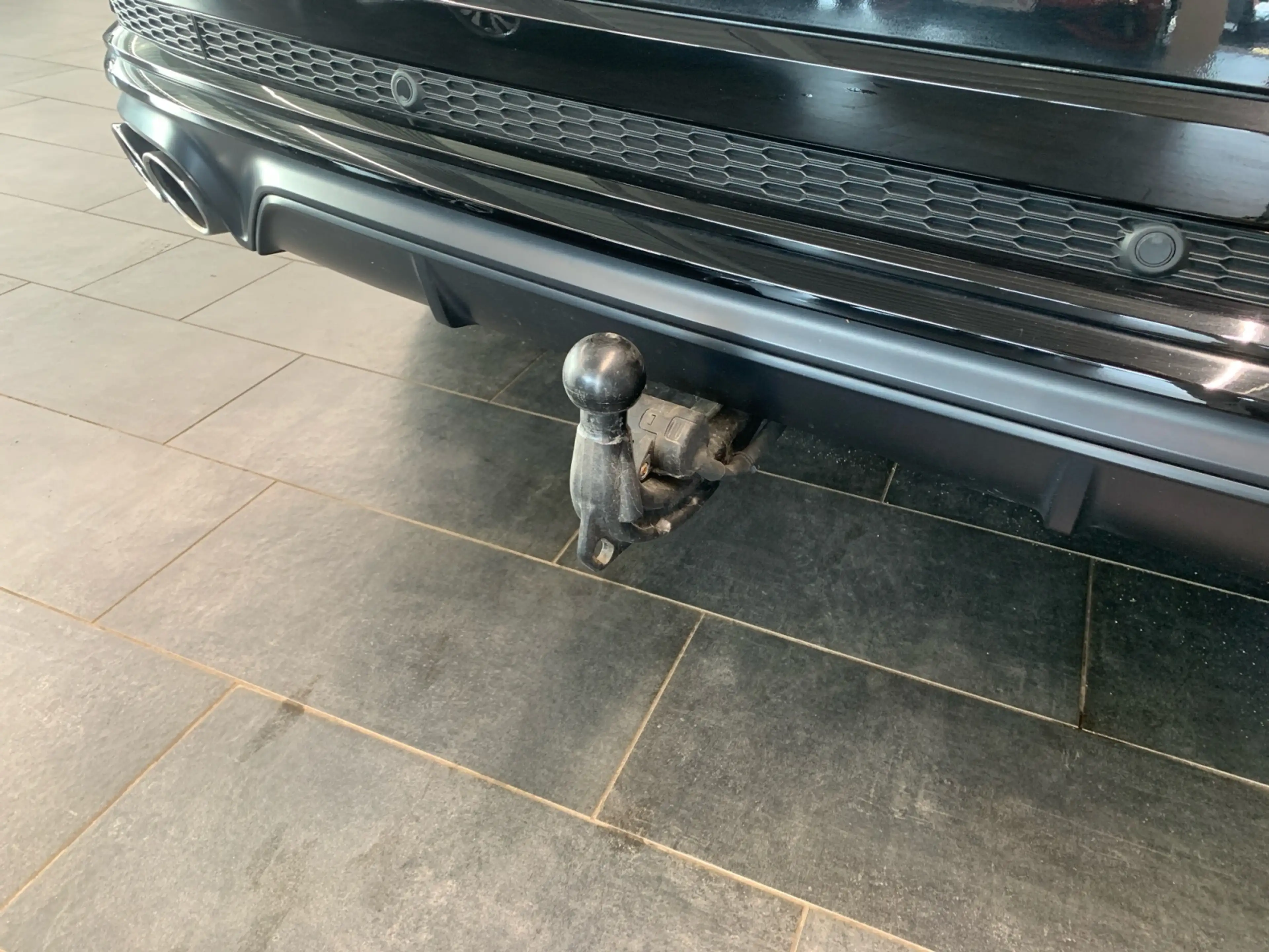 Audi SQ8 TFSI AHK PANO STHZG VALCONA HDMATRIX HARMAN — photo 11