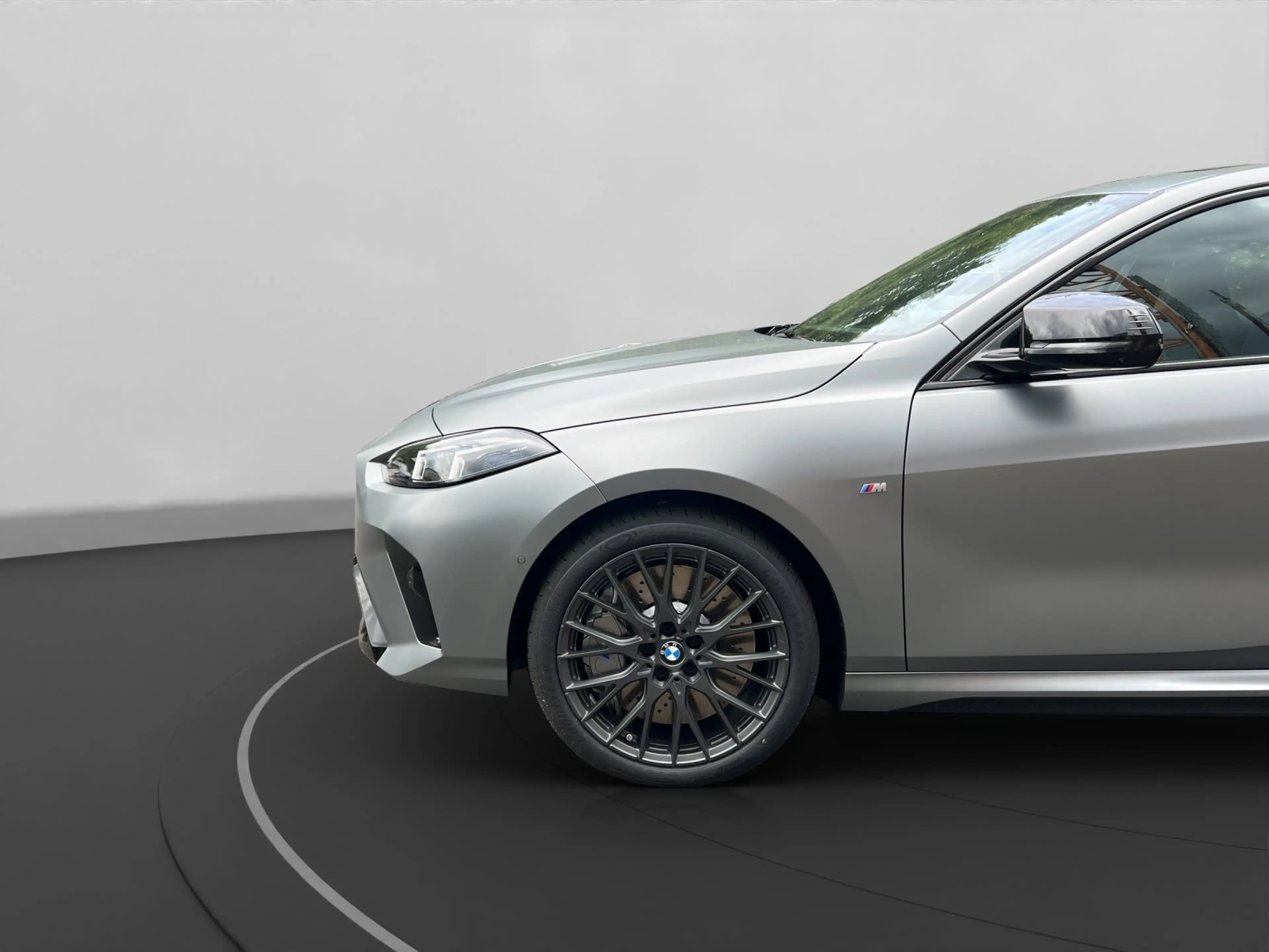 BMW 135 M135 xDrive Sportpaket Head-Up Harman Kardon Drivi — photo 14