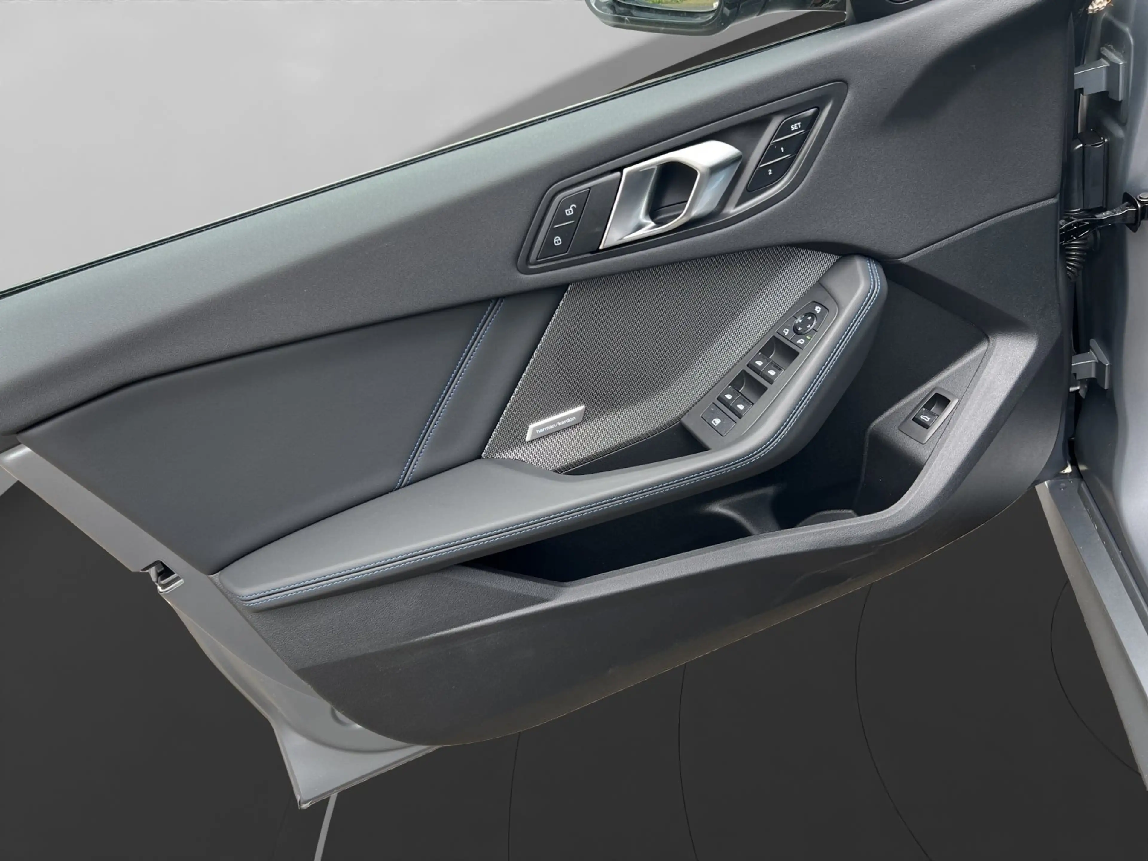 BMW 135 M135 xDrive Sportpaket Head-Up Harman Kardon Drivi — photo 12