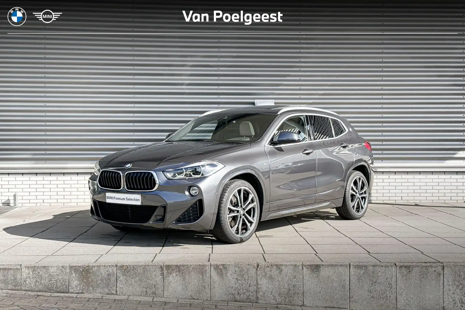 BMW X2 sDrive20i High Executive / M Sportpakket / Panoram Gris - 1
