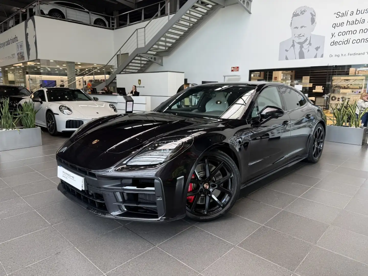 Porsche Panamera 4S E-Hybrid Aut. Negro - 1