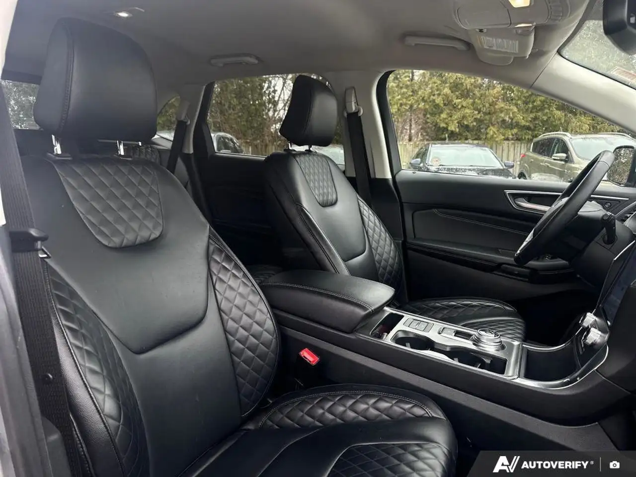 Ford Edge снимка Ford Edge