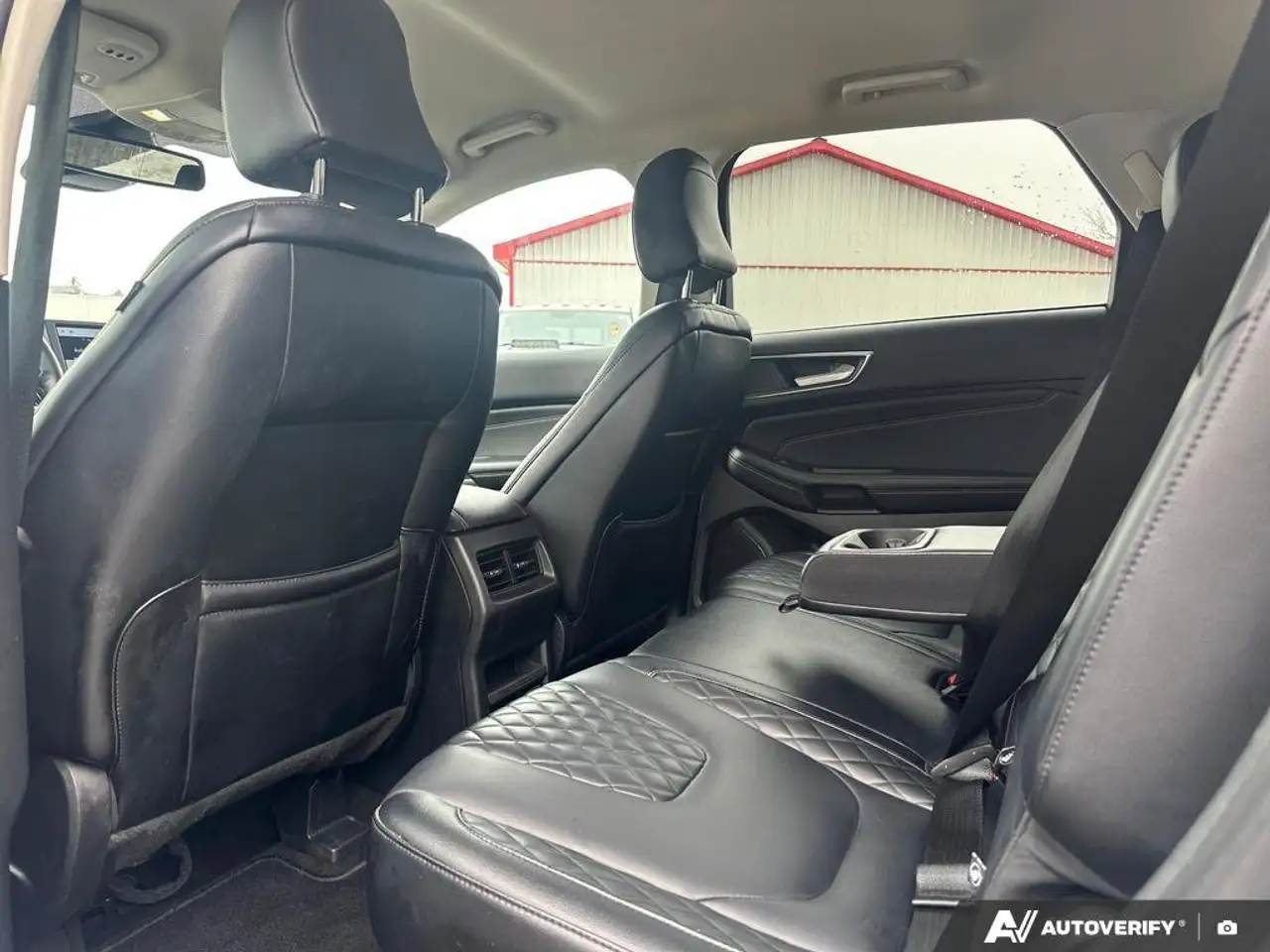 Ford Edge снимка Ford Edge