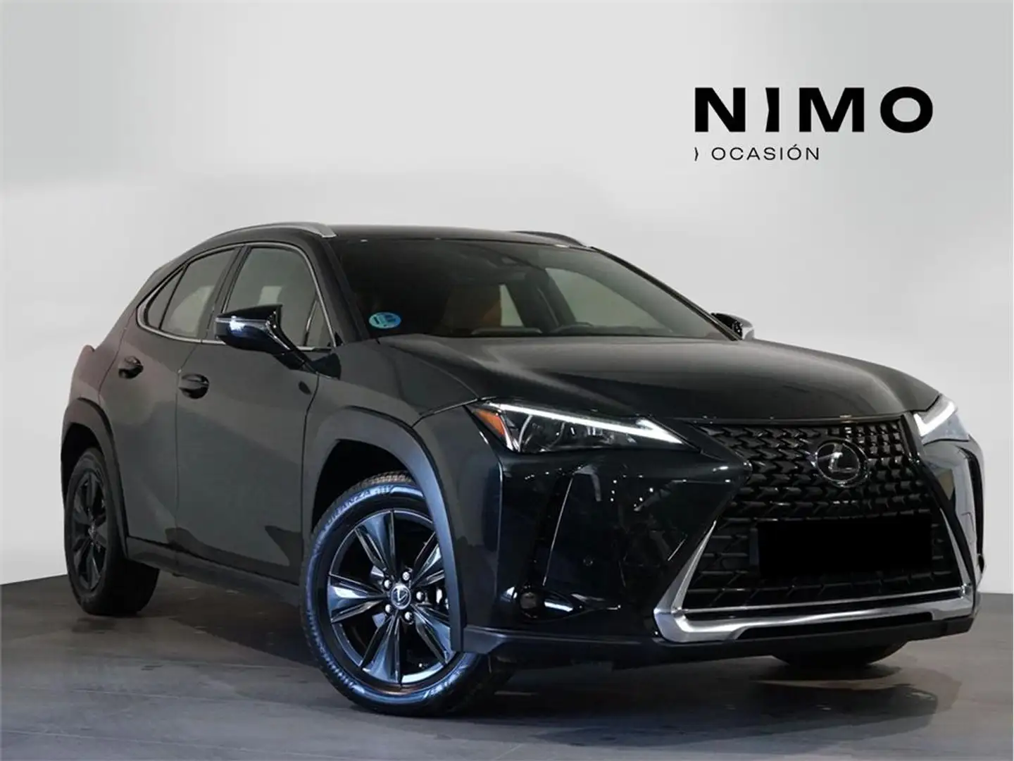 Lexus UX 250h Premium 4WD - 1