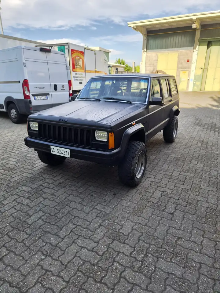 Jeep Cherokee 5p 2.1 td, foto 4