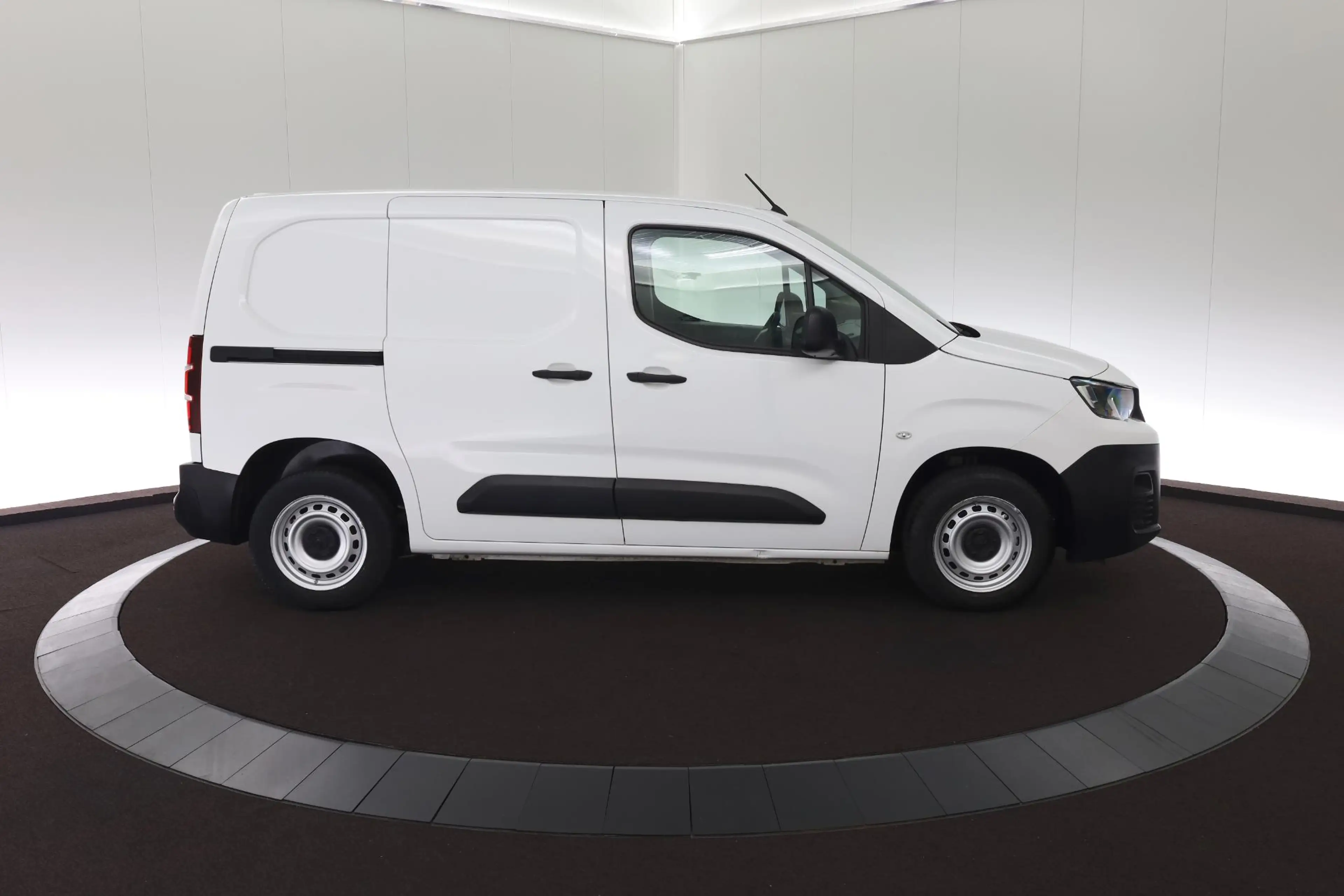 Peugeot Partner 1.5 BlueHDI -Carplay/Airco/PDC- Peugeot Partner — photo 6