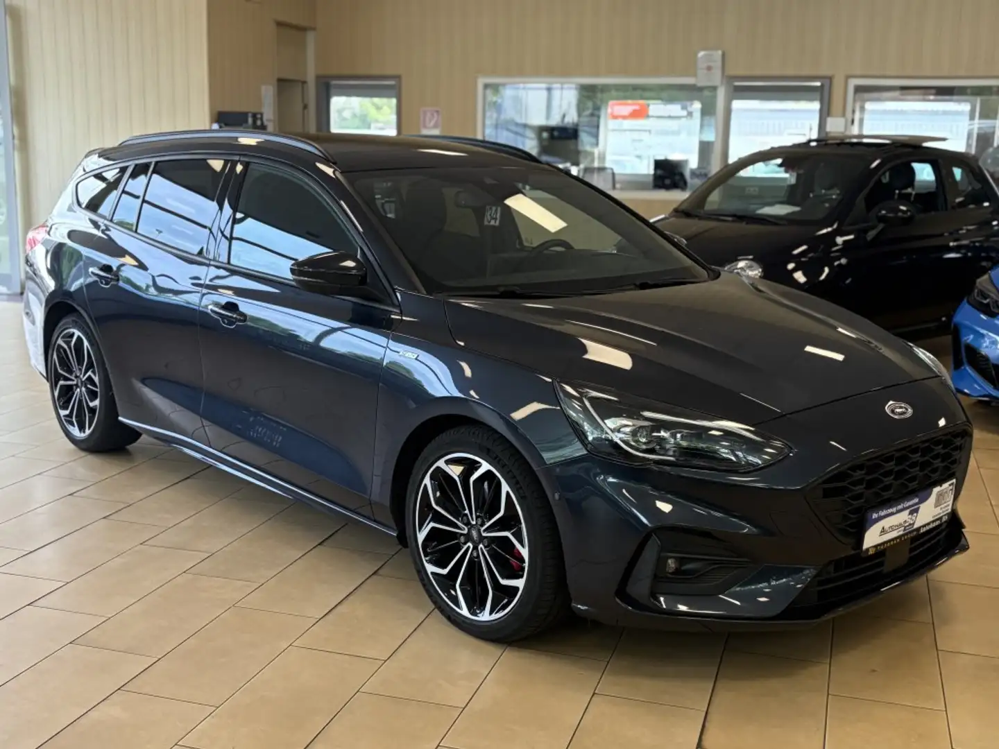 Ford Focus ST-Line X Pano Keyless ACC CarPlay B&O Grigio - 1