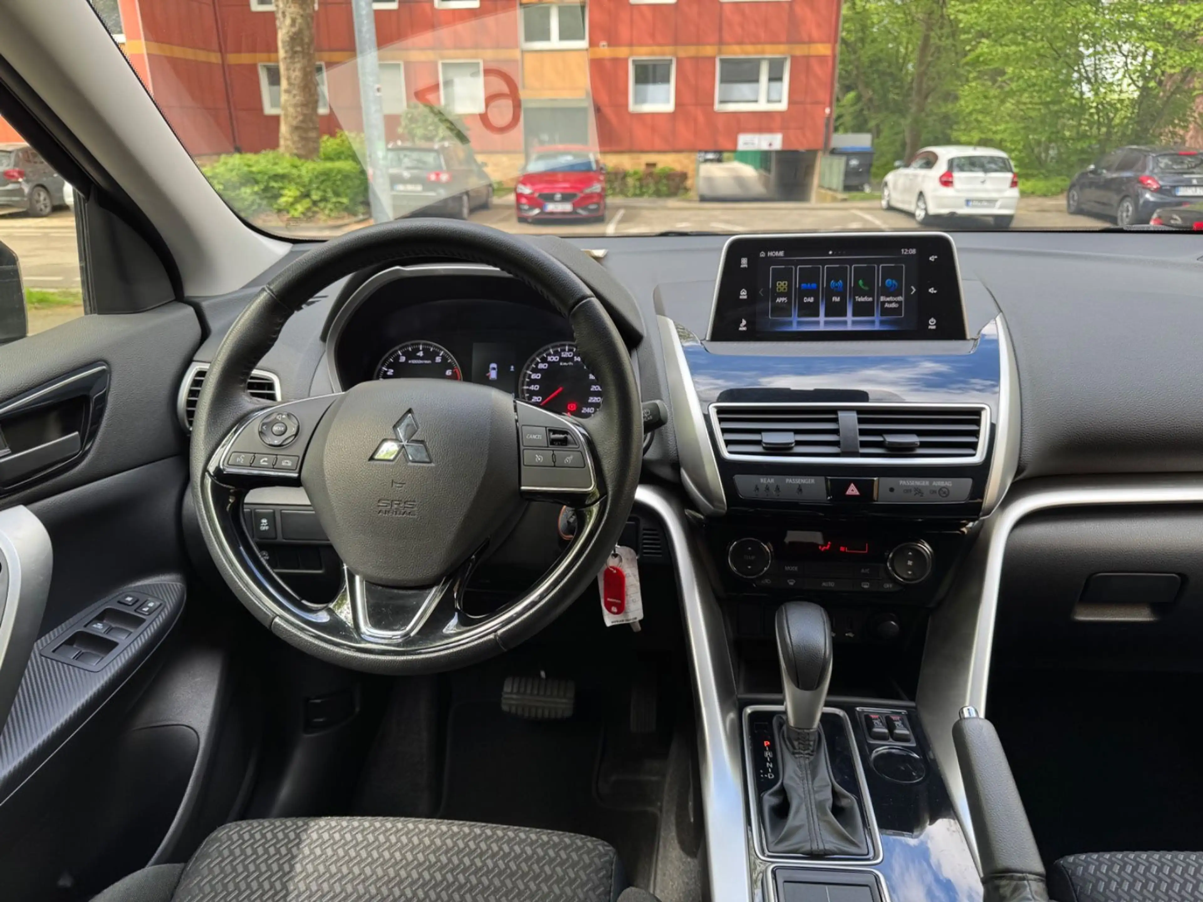 Mitsubishi Eclipse Cross DIAMANT EDITION 2WD/51TKM/1.HAND/G — photo 11