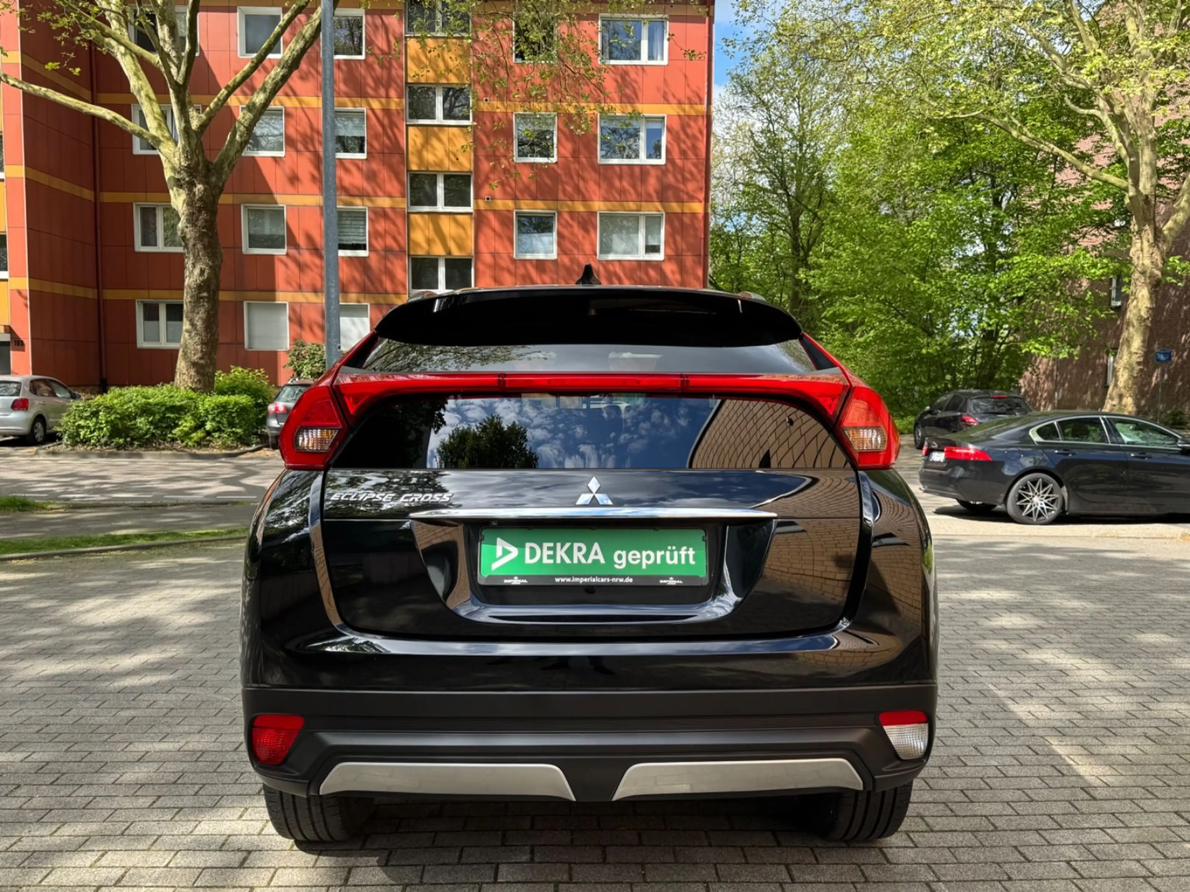 Mitsubishi Eclipse Cross DIAMANT EDITION 2WD/51TKM/1.HAND/G — photo 5
