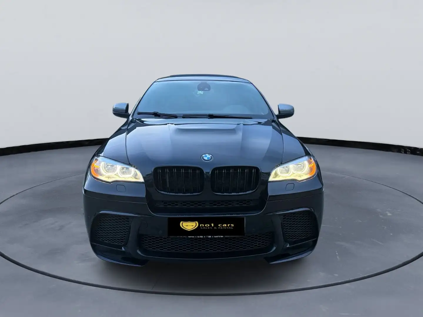 BMW X6 M M50d Fekete - 2