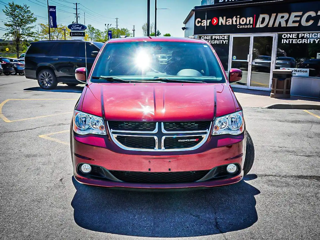 Dodge Grand Caravan снимка Dodge Grand Caravan