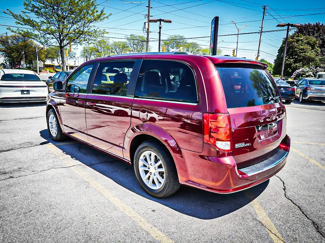 Dodge Grand Caravan снимка Dodge Grand Caravan