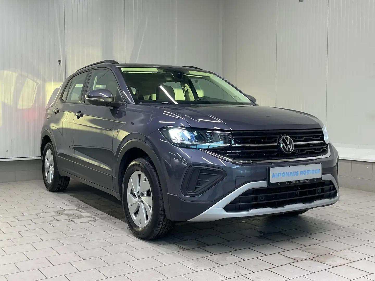 Volkswagen T-Cross Life 1.0 TSI SHZ NAVI ACC LED Grau - 2