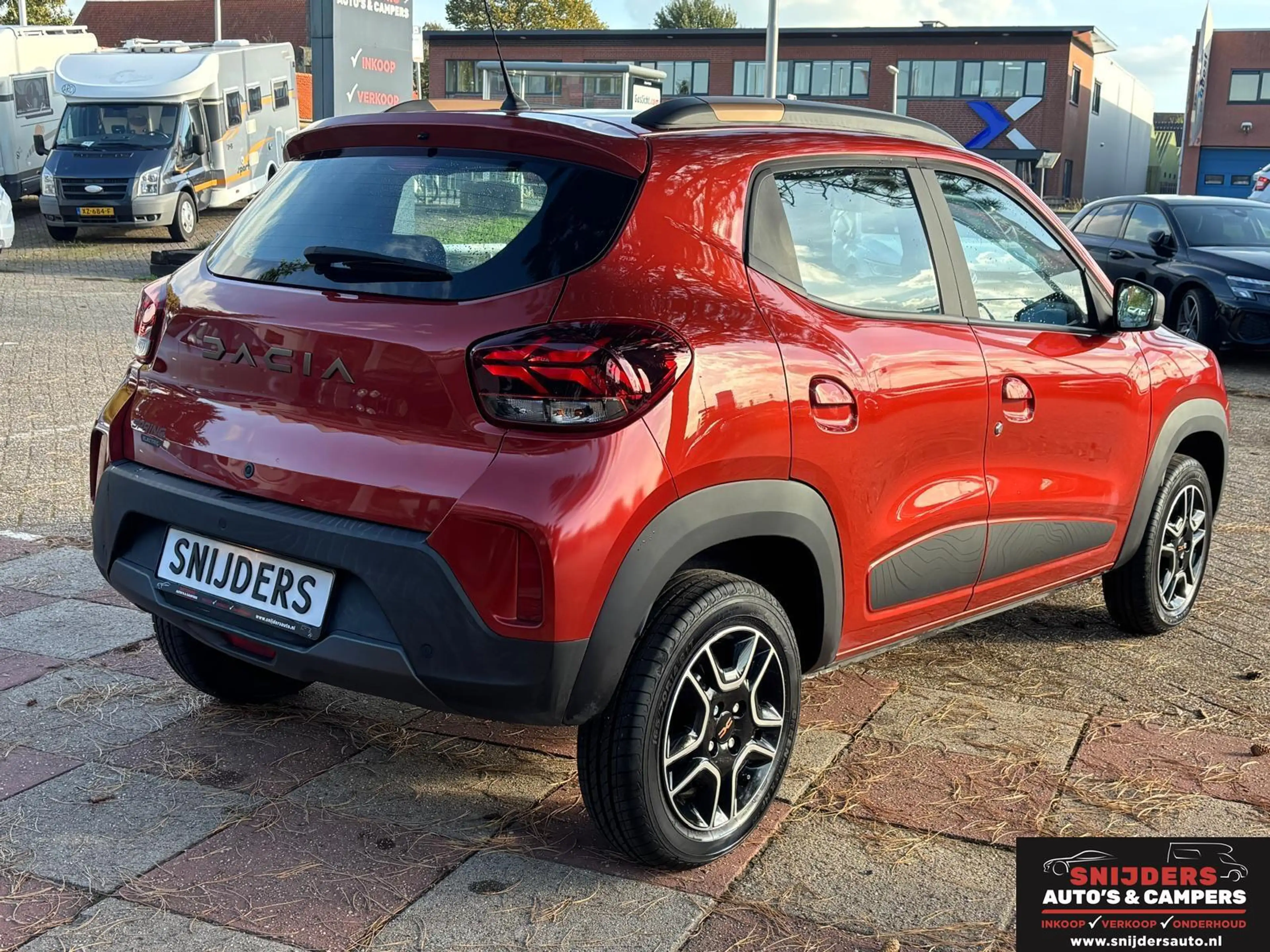 Dacia Spring Extreme 27 kWh navi airco carplay camera — photo 4