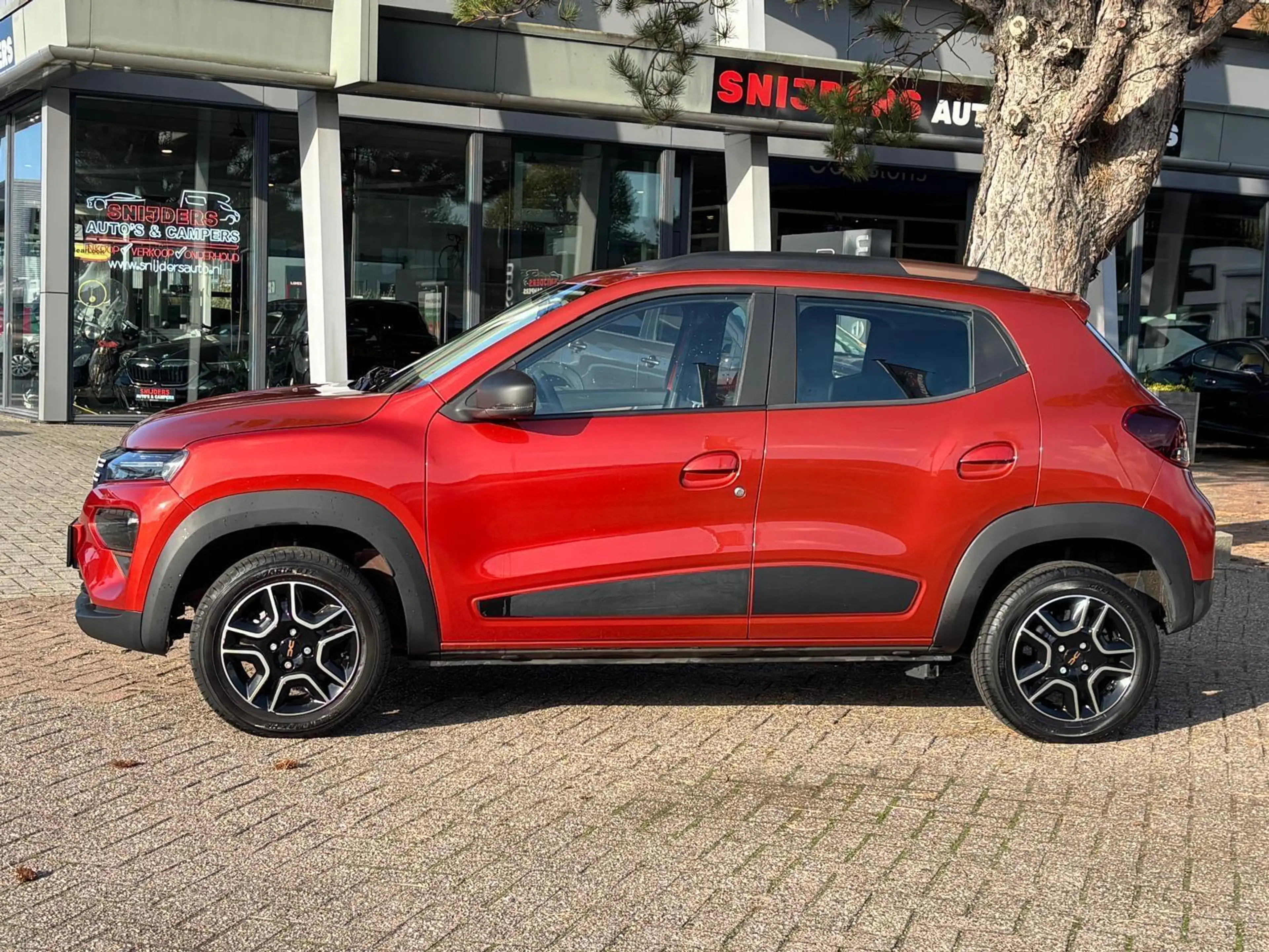 Dacia Spring Extreme 27 kWh navi airco carplay camera — photo 12