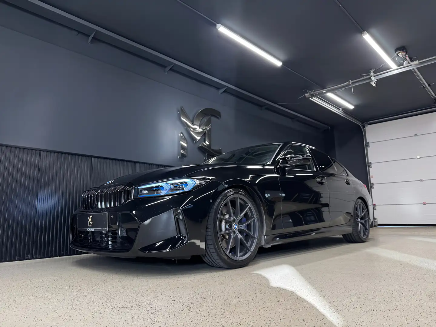 BMW 330 330d G20`M-PERF.`LASER`DIGITACHO`SCHIEBE`ACC`ASSIS Schwarz - 2