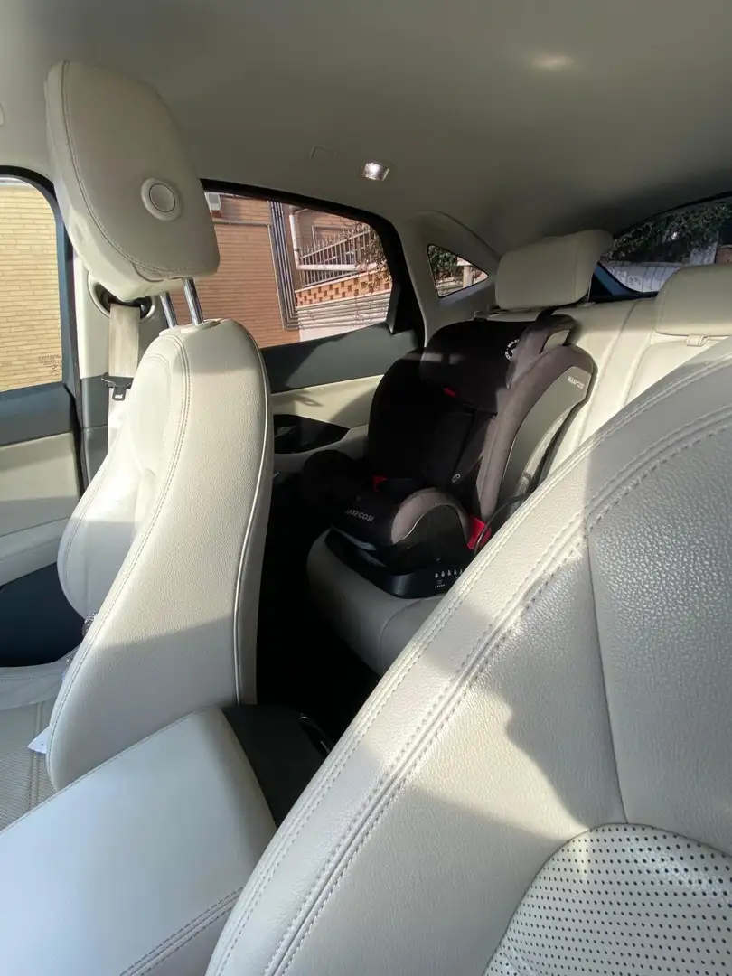 Jaguar E-Pace 2.0d i4 R-Dynamic awd 180cv TUTTI TAGLIANDI JAGUAR Grigio - 1