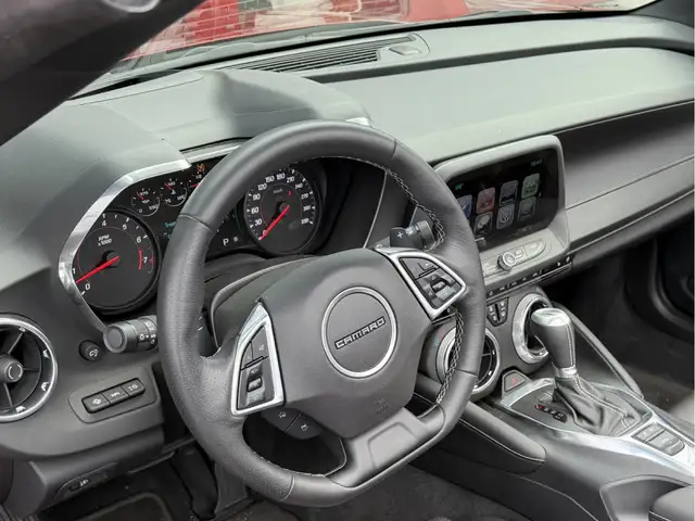 Chevrolet Camaro view 6