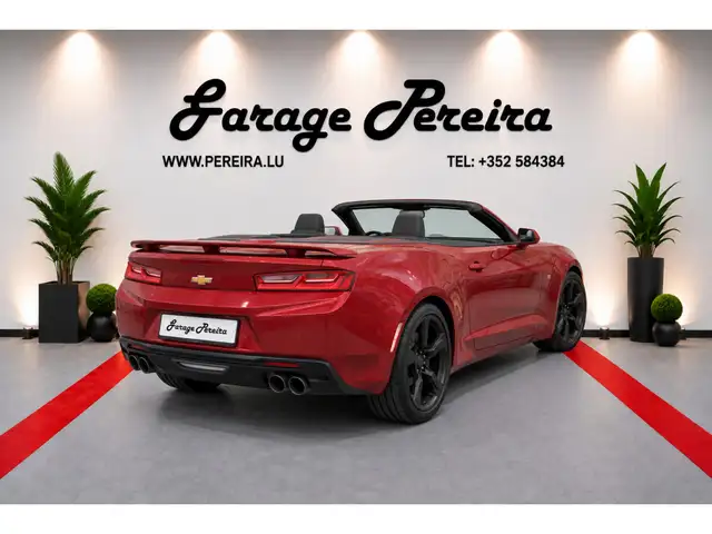 Chevrolet Camaro view 3