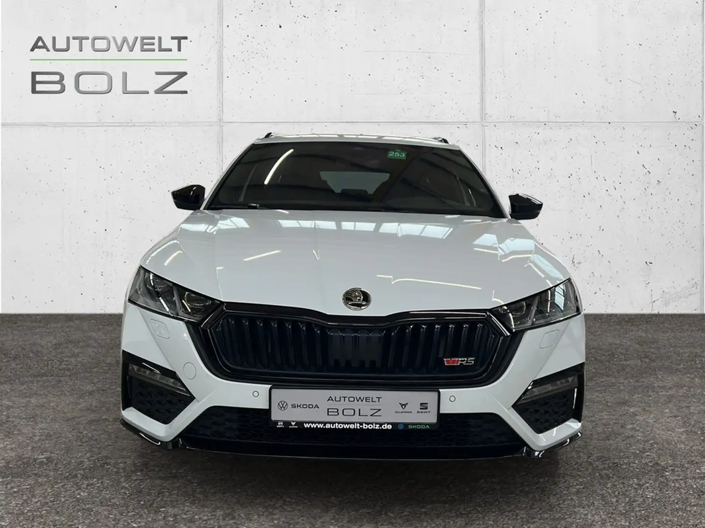 Skoda Octavia Combi 2.0 TDI RS Plus 4x4 HUD LED AHK Weiß - 2