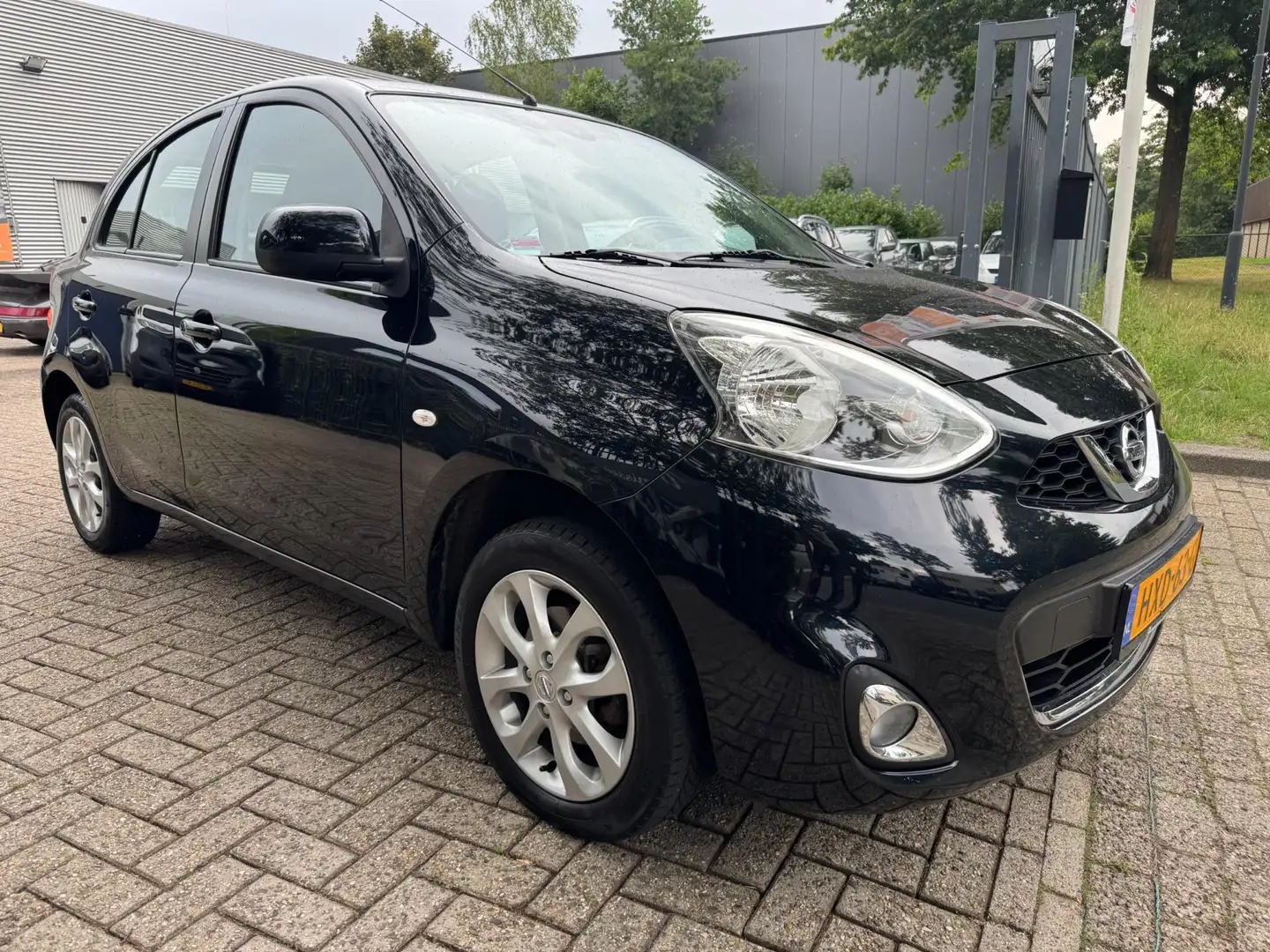 Nissan Micra 1.2 DIG-S Tekna , multi-stuur, airco, elec pakket, Zwart - 1
