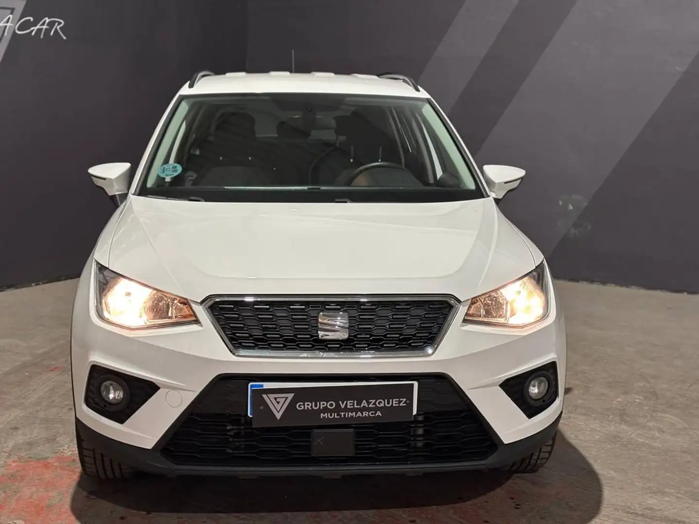 SEAT Arona 1.0 TSI Ecomotive S&S Style 110 Wit - 2