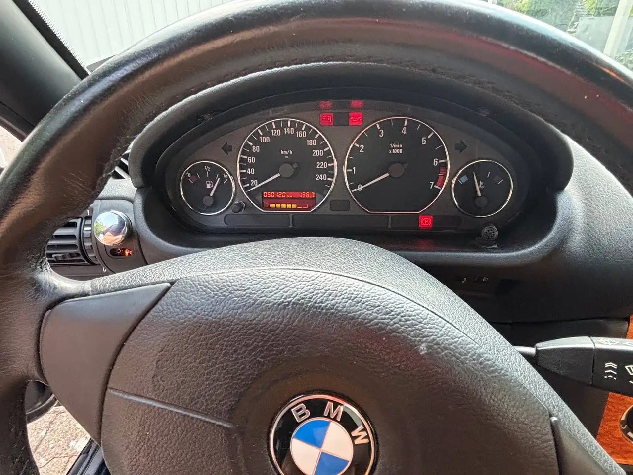 BMW Z3 Sondermodell wenig KM 1.Hand TÜV + Service neu, foto 12