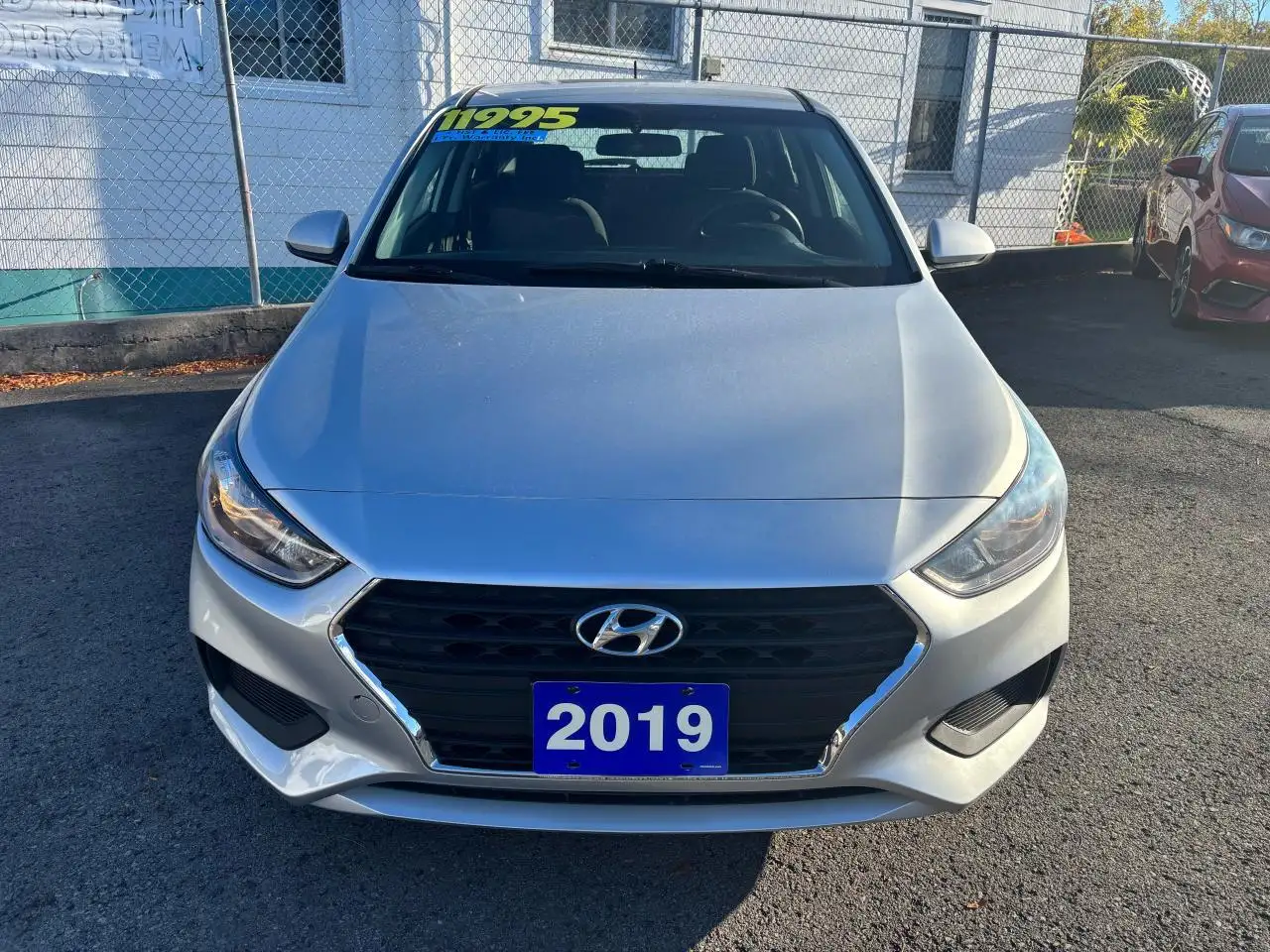 Hyundai ACCENT снимка Hyundai ACCENT