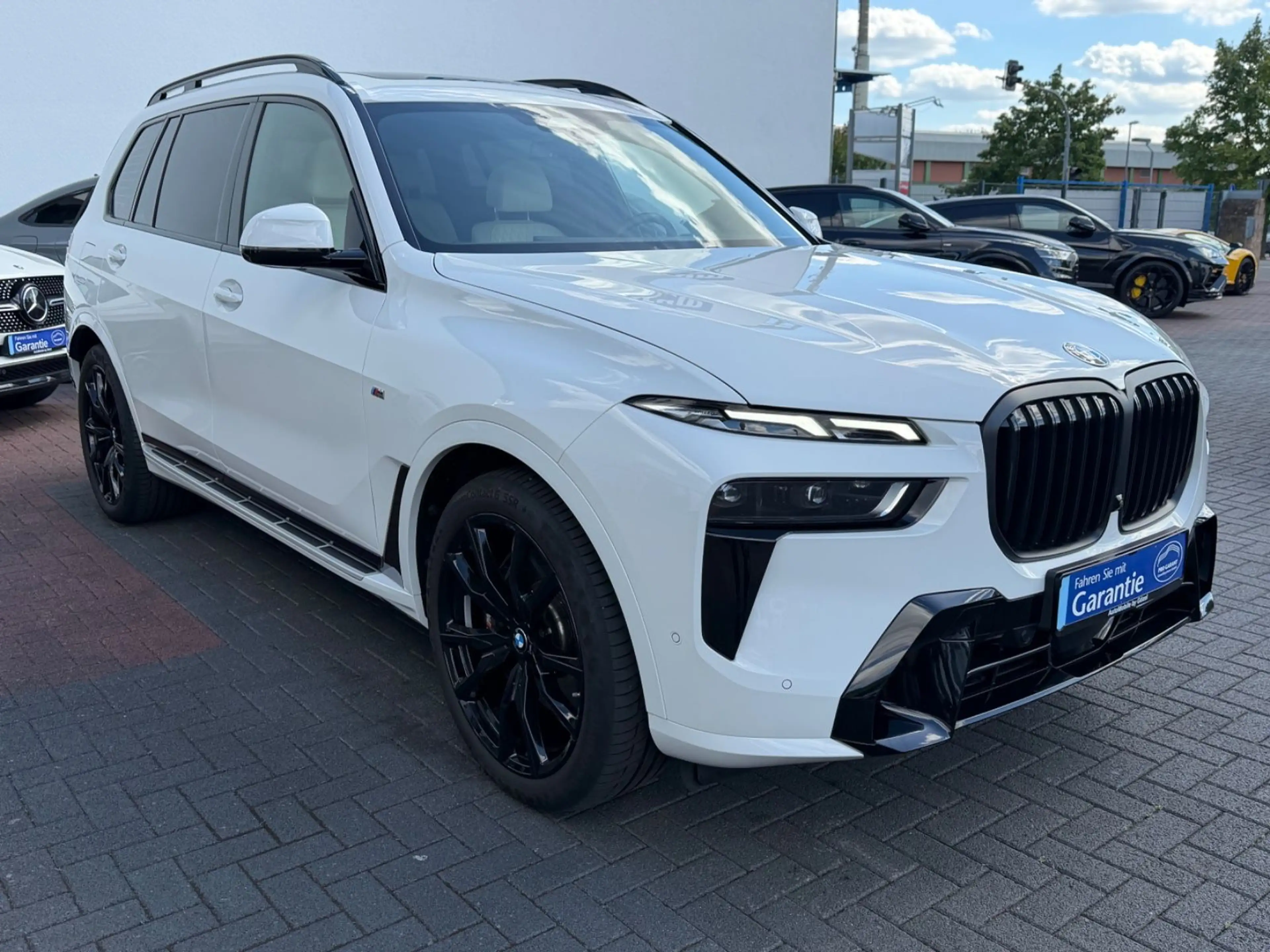 BMW X7 xDrive 40 d M Sport *1.Hand *Sky *Pano *7Sitz — photo 7