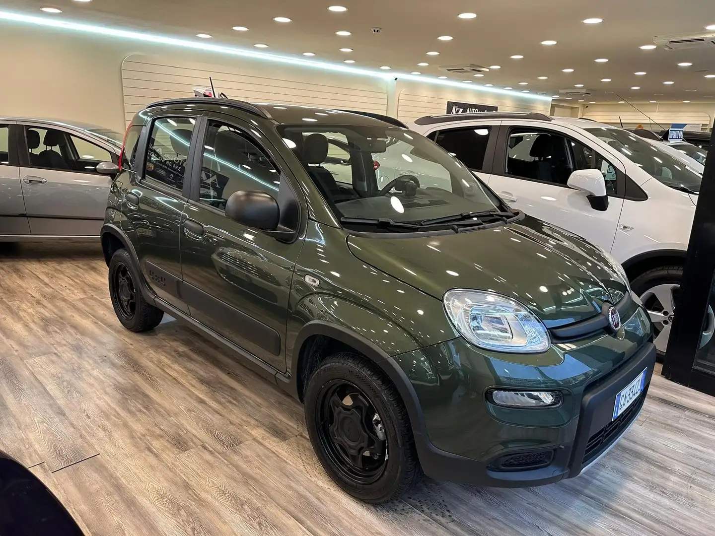 Fiat Panda Panda 0.9 t.air t. Trussardi 4x4 s Vert - 2