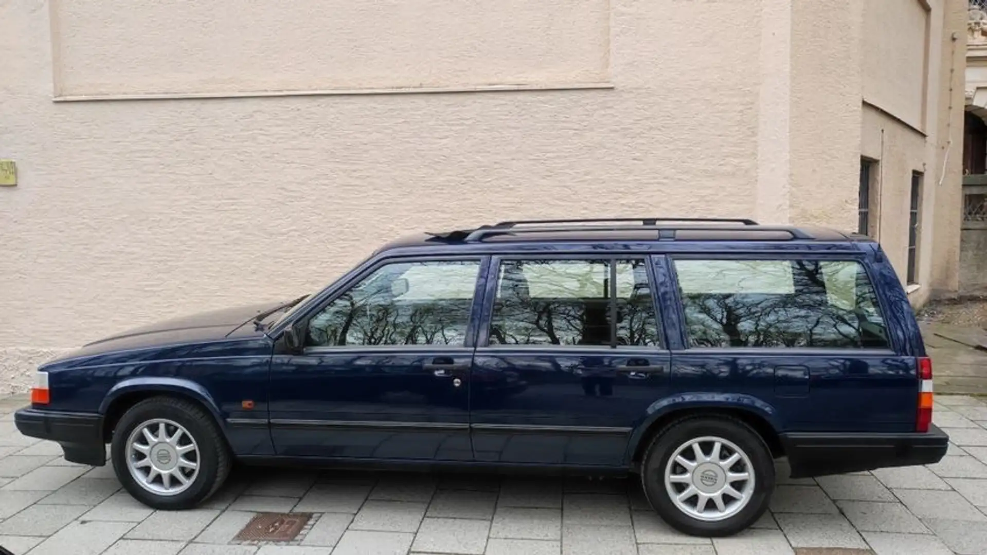 Volvo 940 Volvo 945 * Klima * Leder * Sitzheizung *Top Modrá - 1