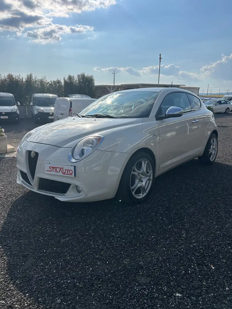 Alfa Romeo MiTo 1.3 JTDm-2 95 CV S&S Distinctive Sport Pack Blanc - 1
