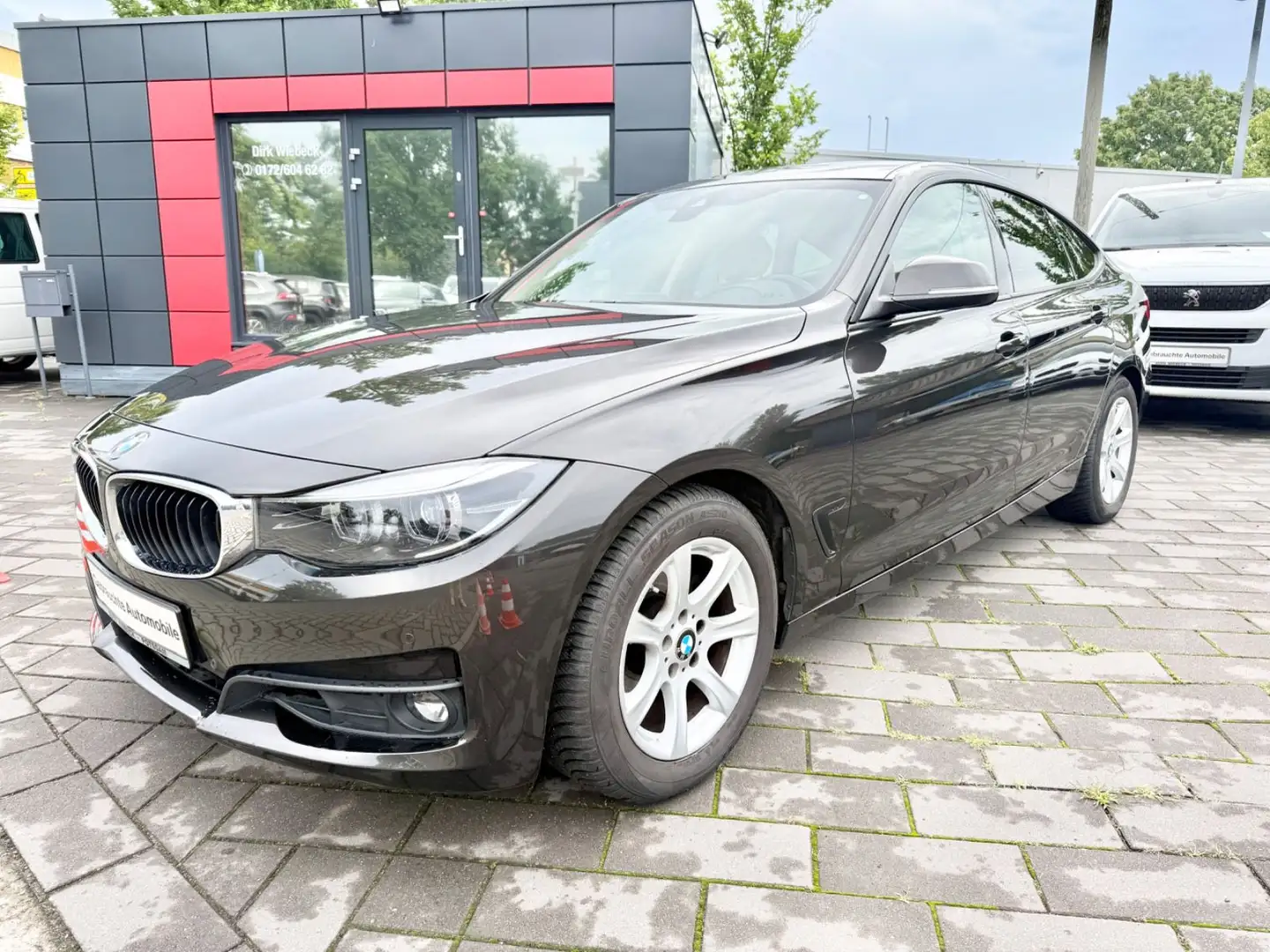 BMW 320 Automatik,Navi,LED,Leder, Braun - 1