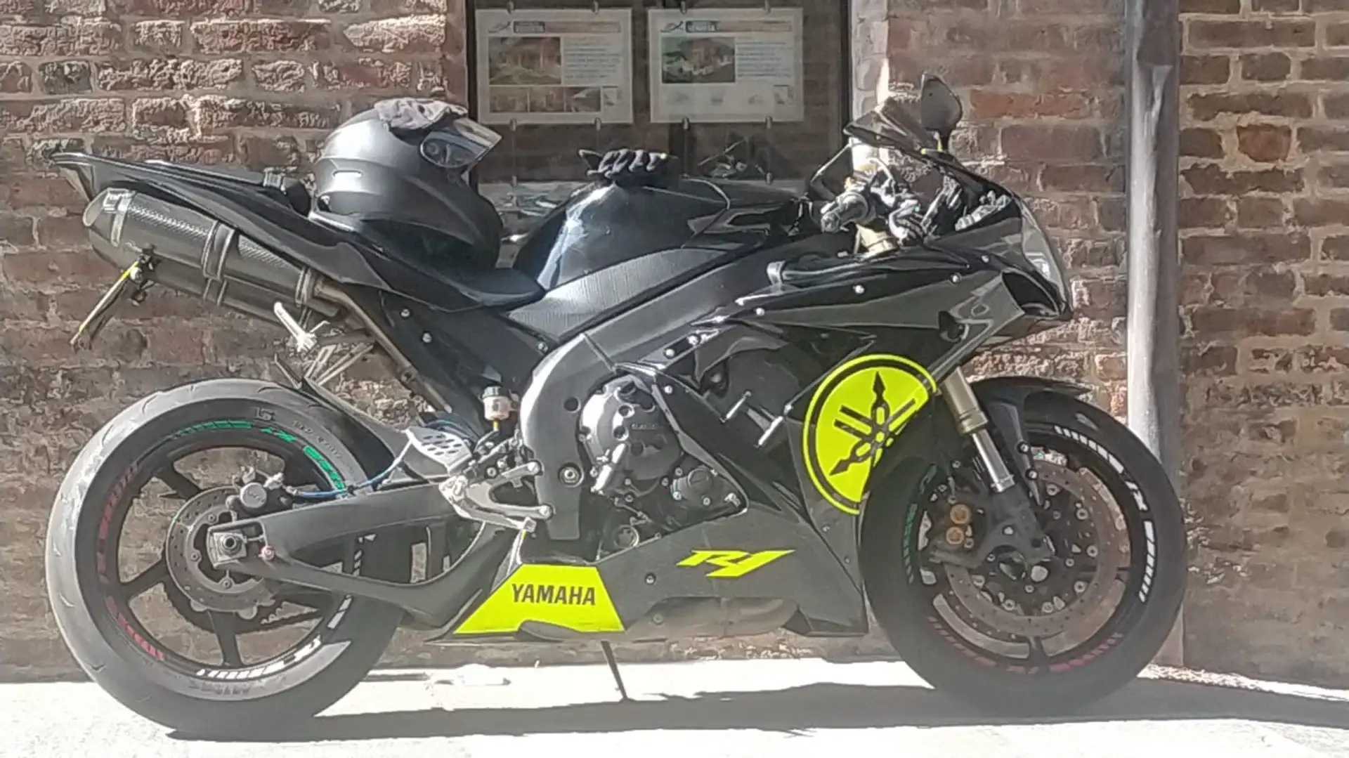 Yamaha YZF 1000 Negru - 2
