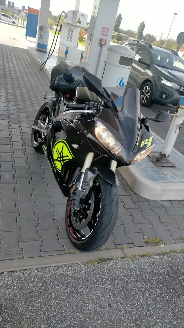Yamaha YZF 1000 Negru - 1