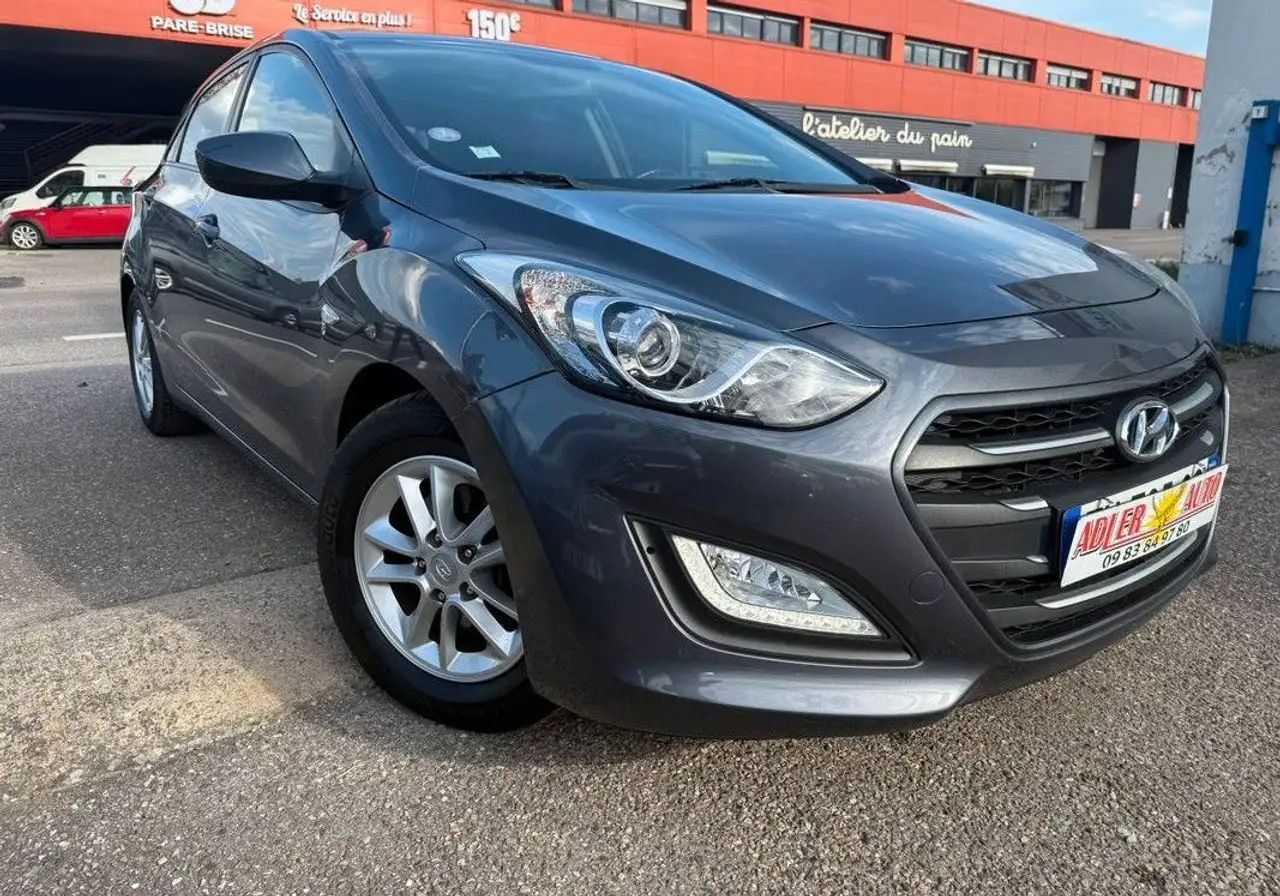 Hyundai i30 1.4 100ch Blue Drive Initia Boite rappor