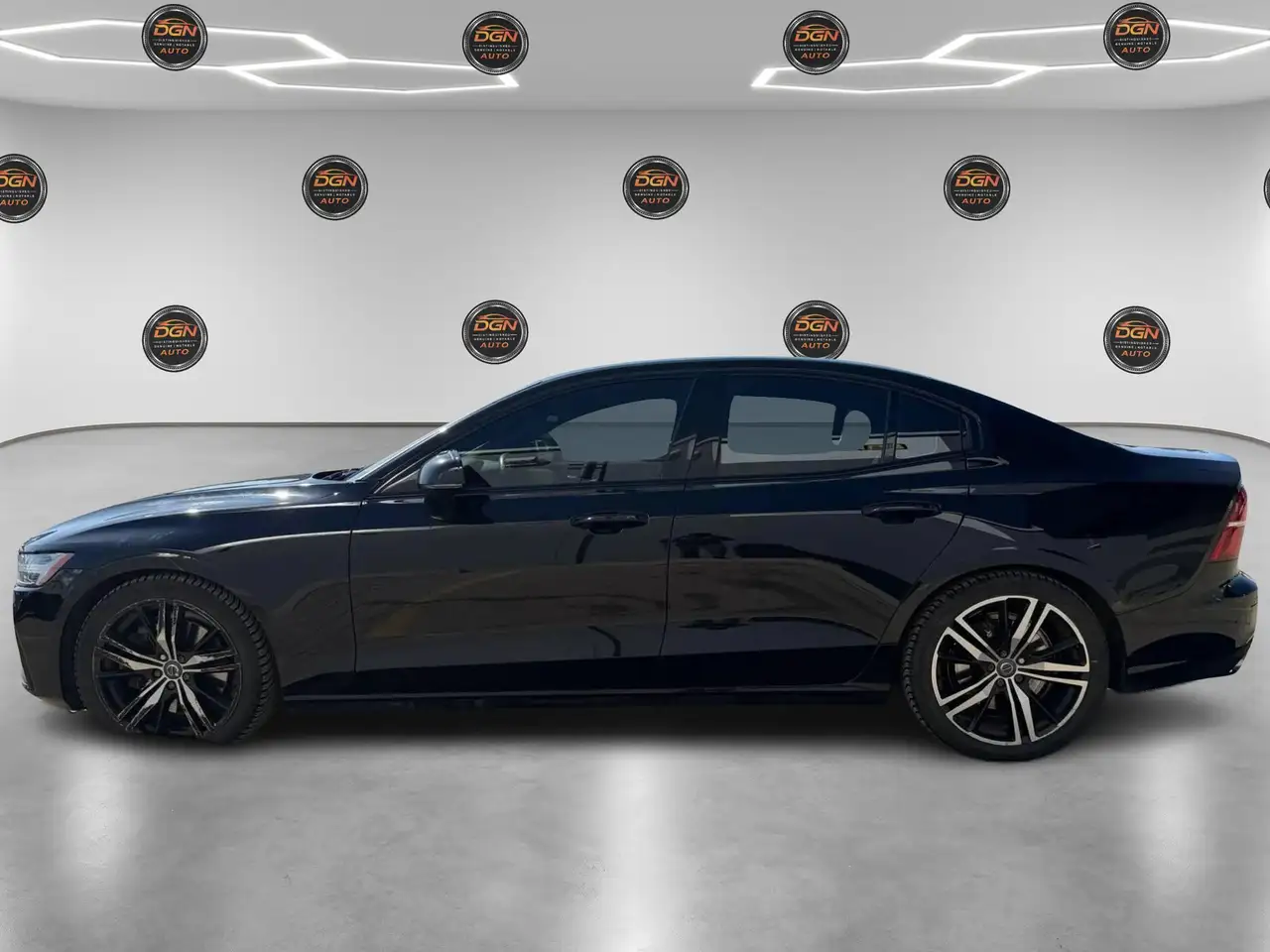 Volvo S60 снимка Volvo S60