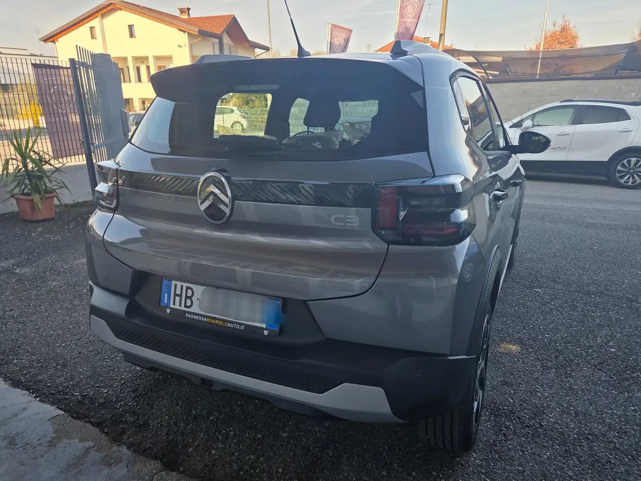 Citroen C3 PLUS KM/0 100 CV NESSUN OBBLIGO FINANZIARIO 3