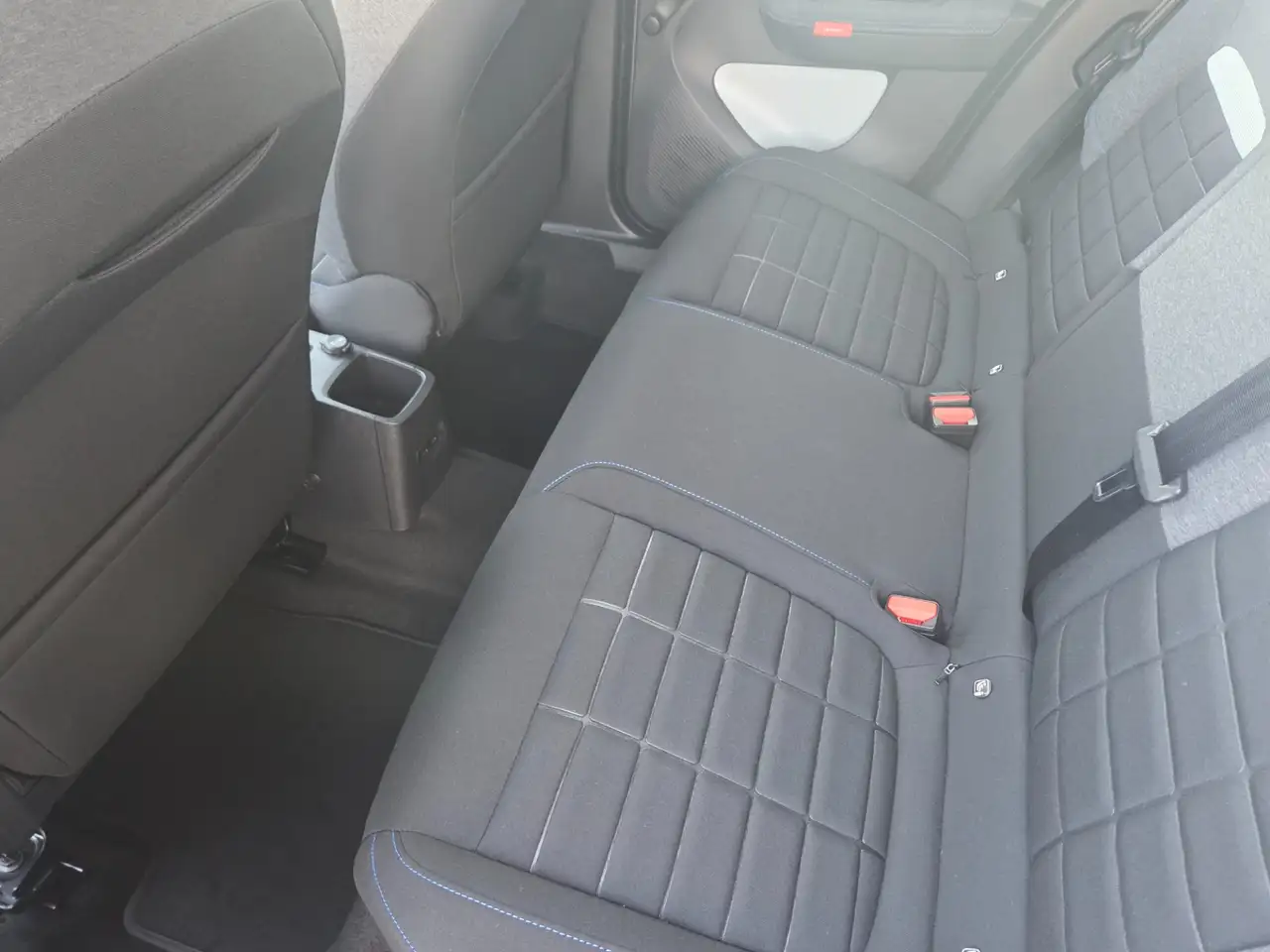 Citroen C3 PLUS KM/0 100 CV NESSUN OBBLIGO FINANZIARIO 8