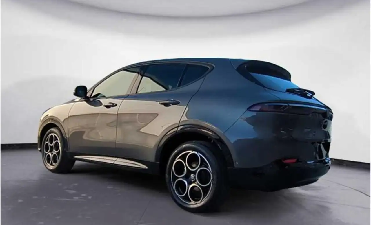 Alfa Romeo Tonale 2024