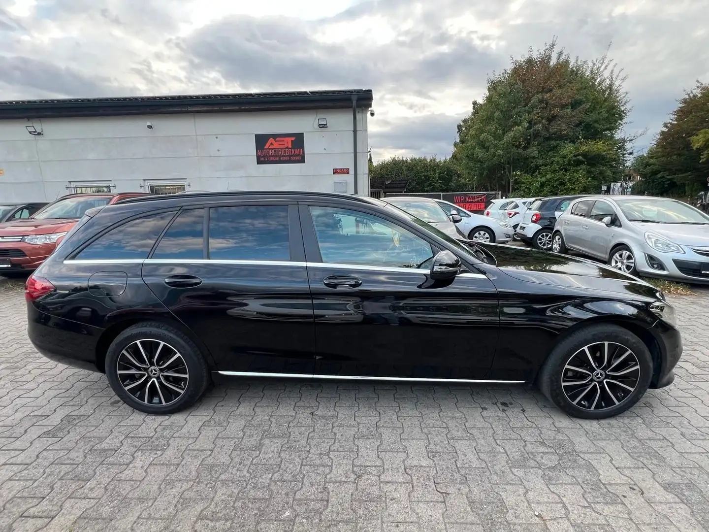 Mercedes-Benz C 220 T D 4Matic, Automatik, PDC, Navi, LED, AHK Noir - 2