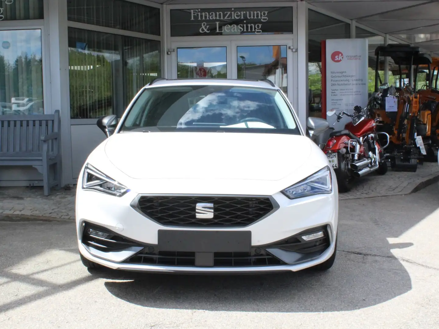 SEAT Leon Sportstourer FR 1.5 TSI 5JAHRE/150000KM Blanc - 2