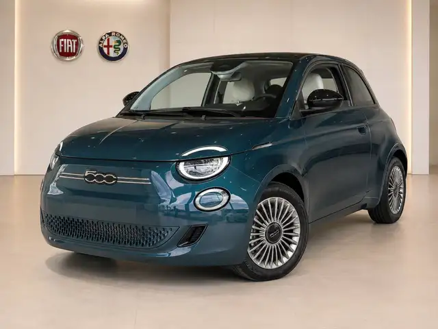 Fiat 500 view 2