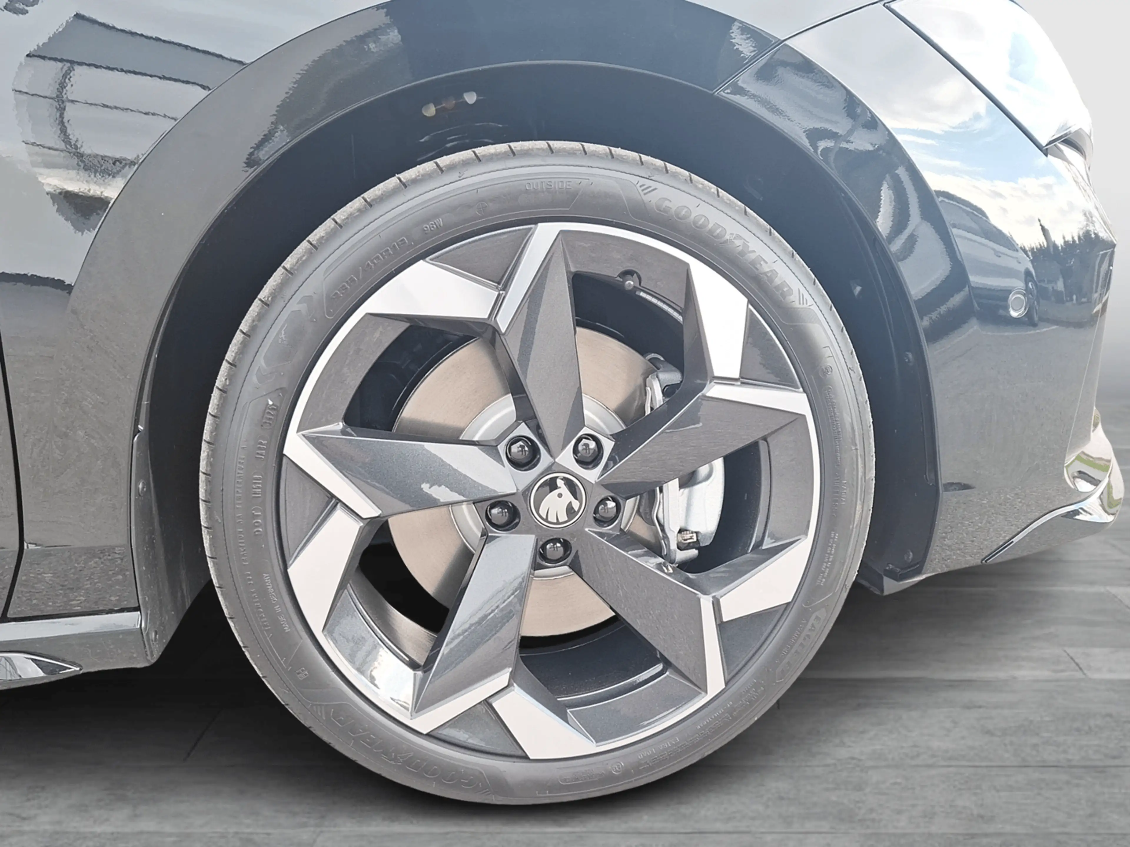 Skoda Superb 4x4 Sportline TDI DSG — photo 7