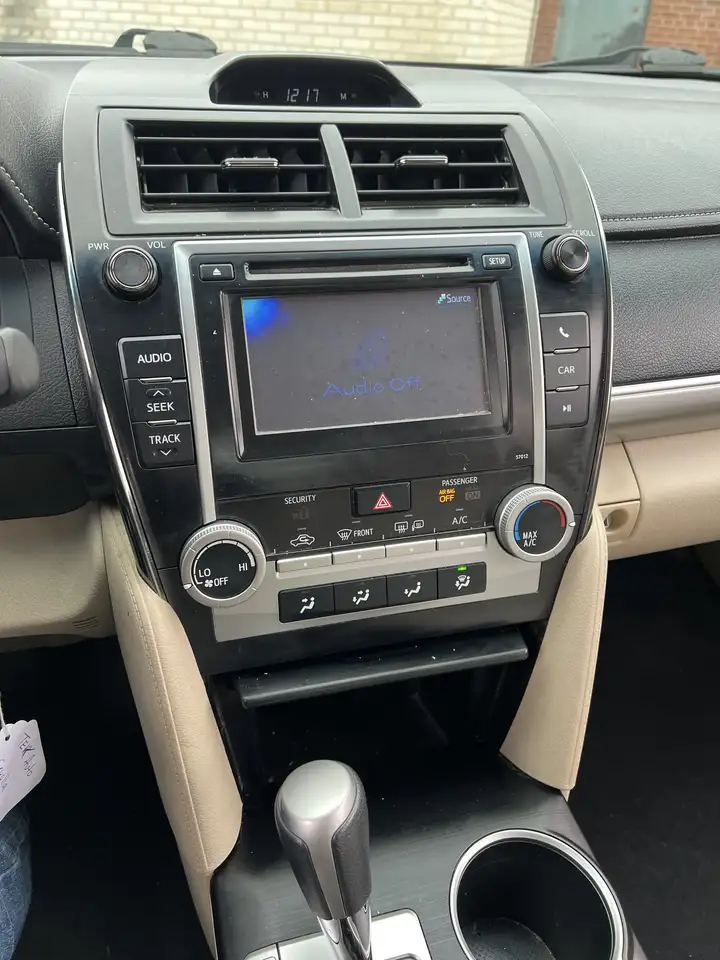 Toyota Camry снимка Toyota Camry