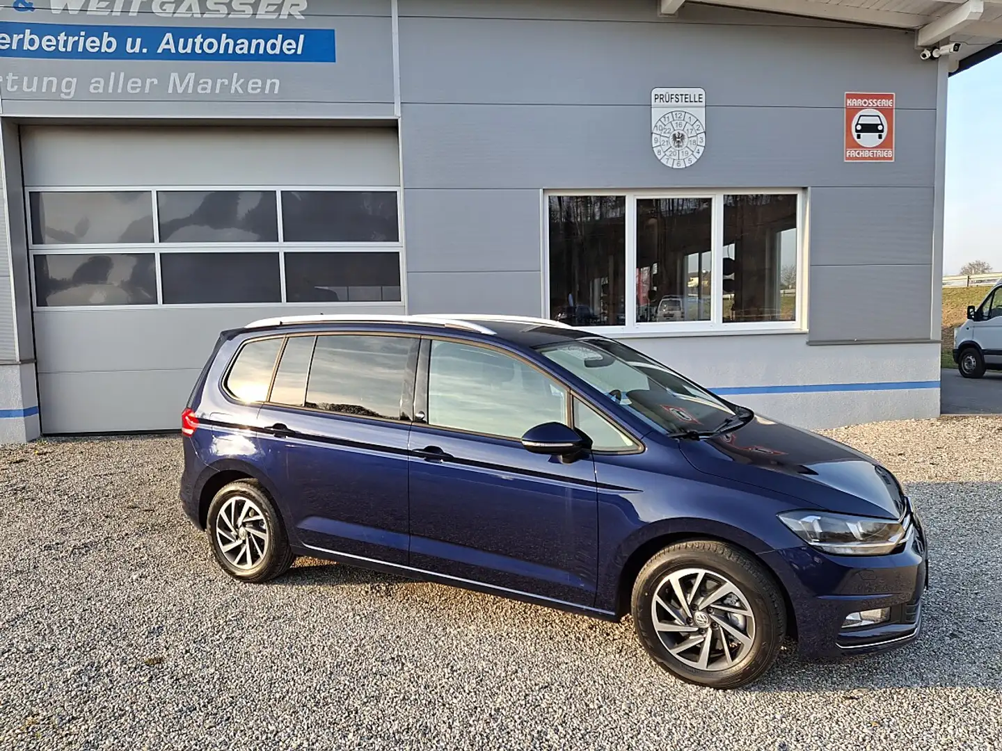 Volkswagen Touran Sound BlueMotion 1,6TDI AHK abnehmbar / PDC Vo.... Blau - 2