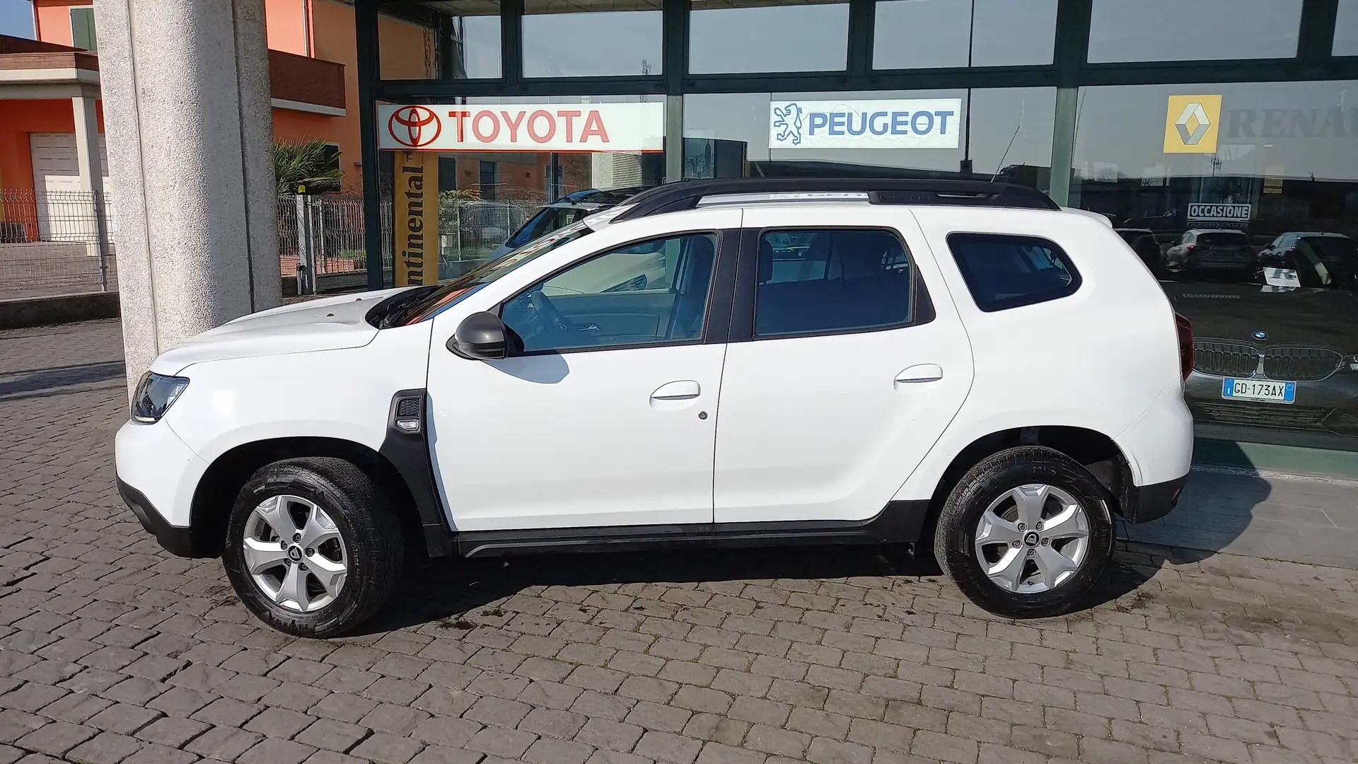 Dacia Duster Duster 1.6 sce Comfort Gpl 4x2 s&s Bianco - 2