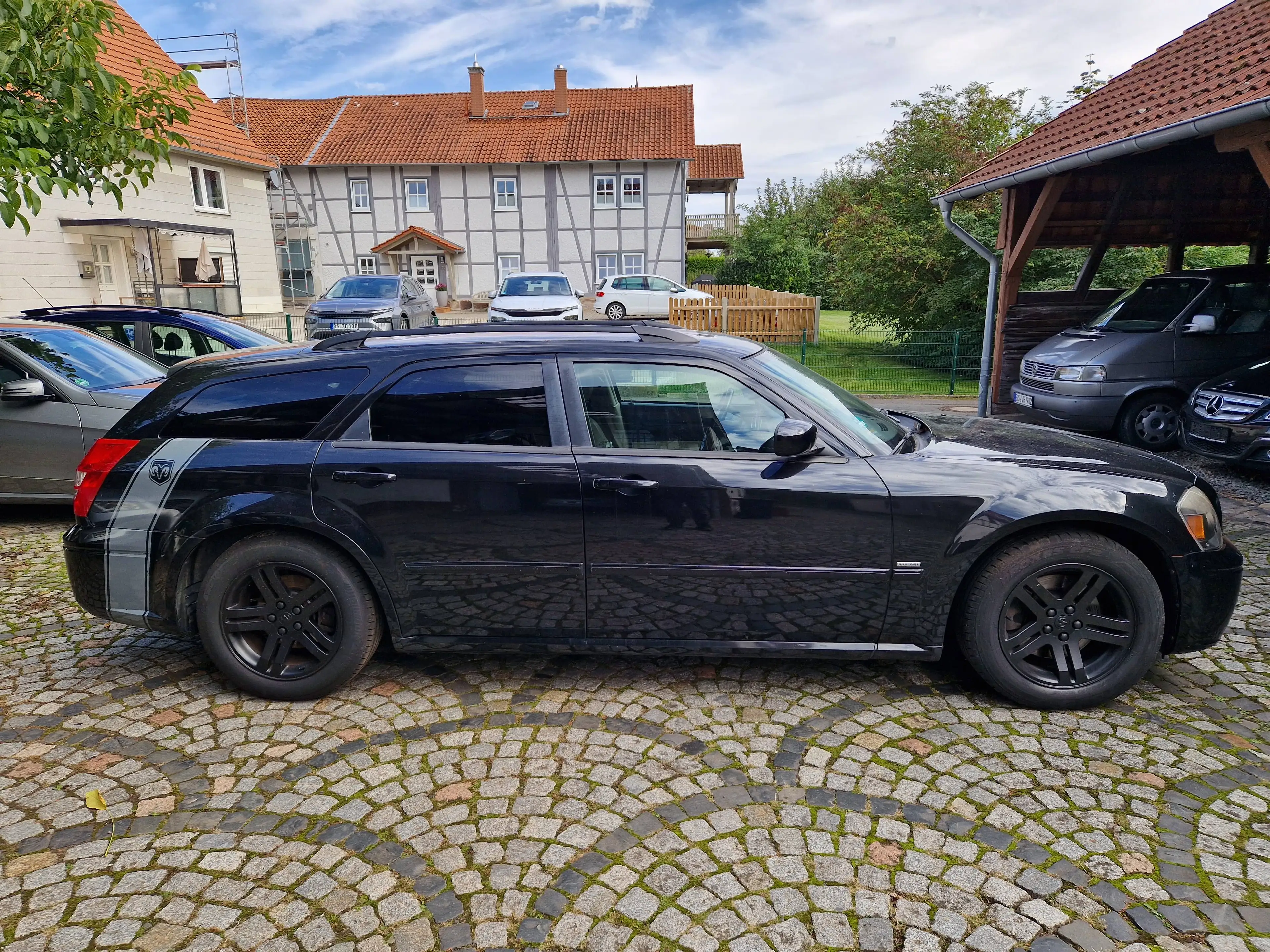 Dodge Magnum — photo 2