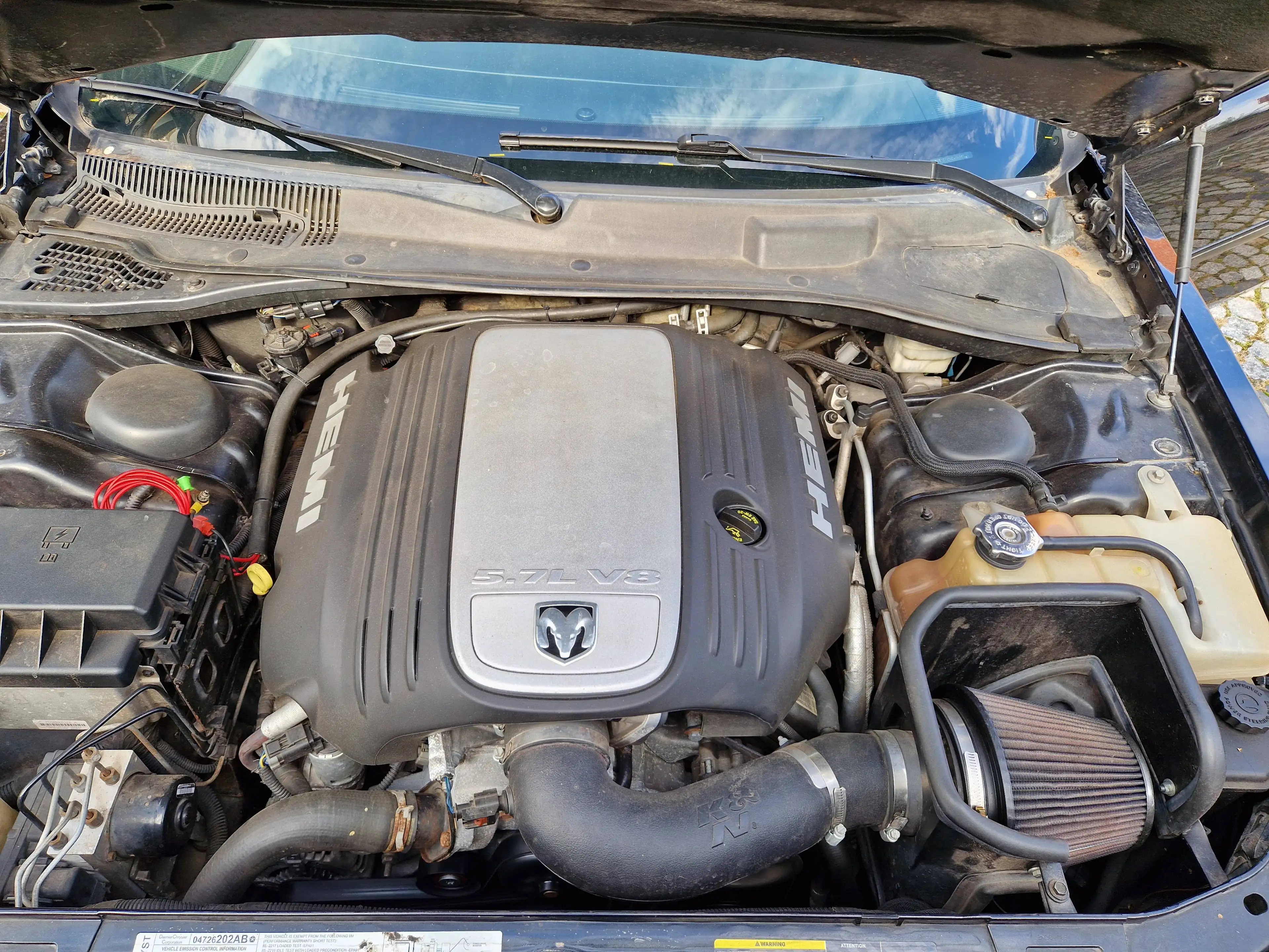 Dodge Magnum — photo 13